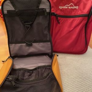Eddie Bauer Toiletry Bag